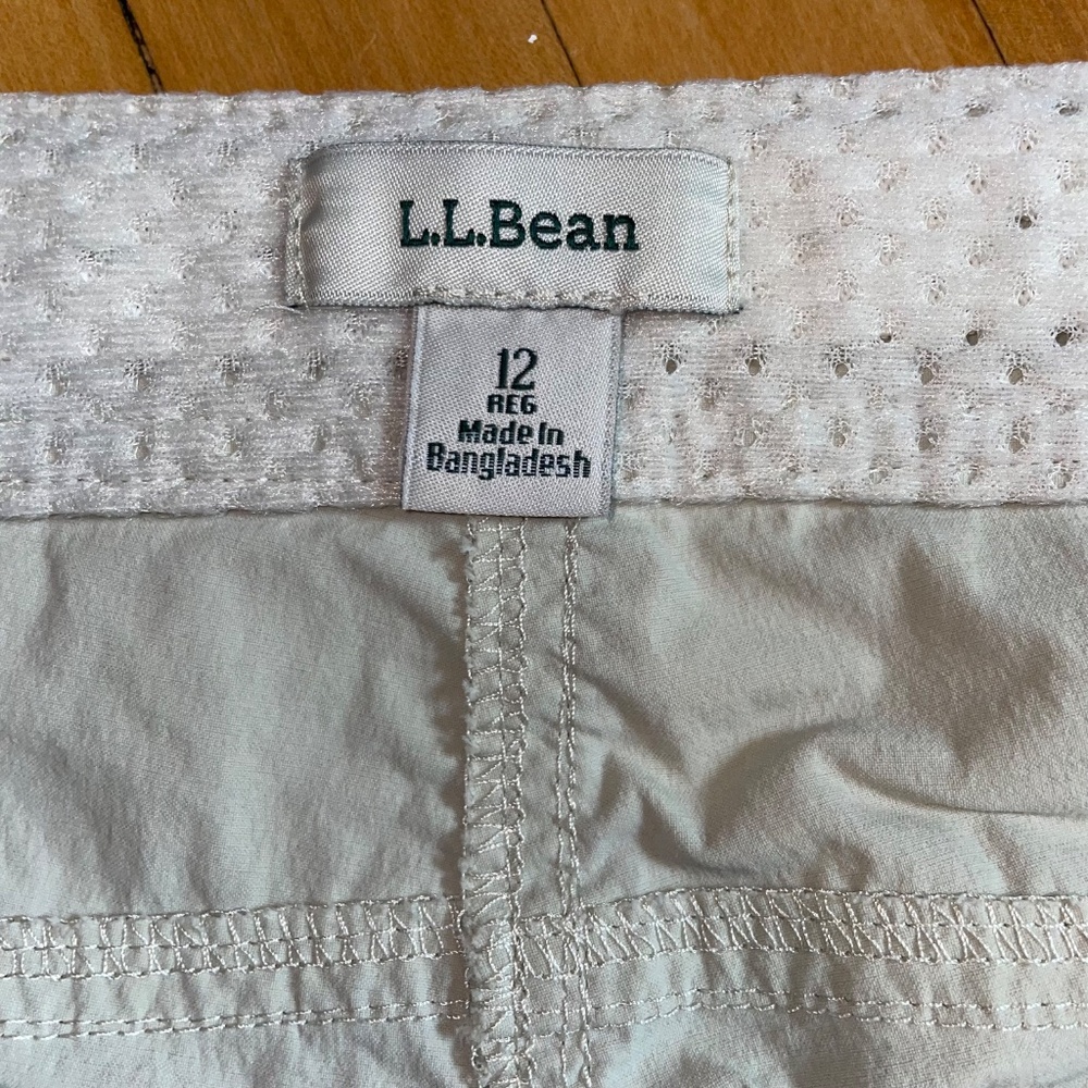 L.L.Bean Women’s Water Repellent Comfort Trail Shorts Mid Rise Adjustable Waist - Picture 5 of 13